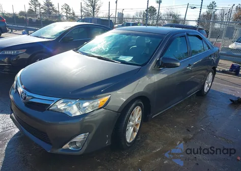 2012 Toyota Camry Xle z USA, uszkodzony, nr VIN 4T1BF1FK4CU595644